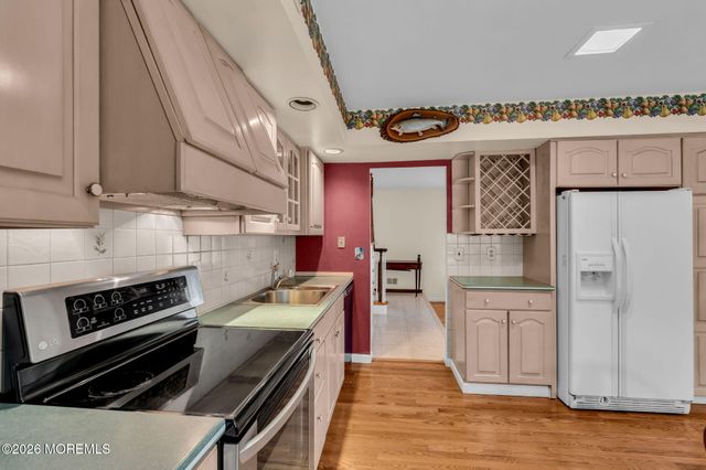 2119 Vermont Avenue, Toms River, NJ 08755