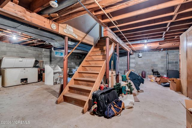 2119 Vermont Avenue, Toms River, NJ 08755