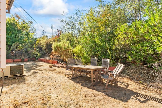 3640 Buena Vista Dr, Shingle Springs, CA 95682