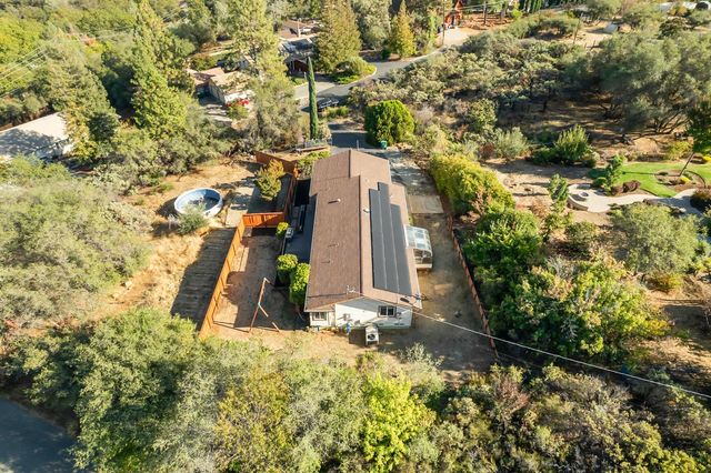 3640 Buena Vista Dr, Shingle Springs, CA 95682