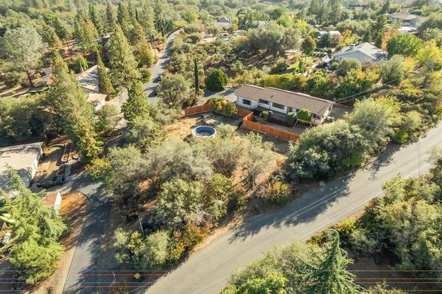 3640 Buena Vista Dr, Shingle Springs, CA 95682