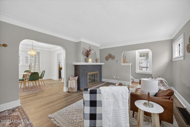 944 Toronto Avenue, Toledo, OH 43609