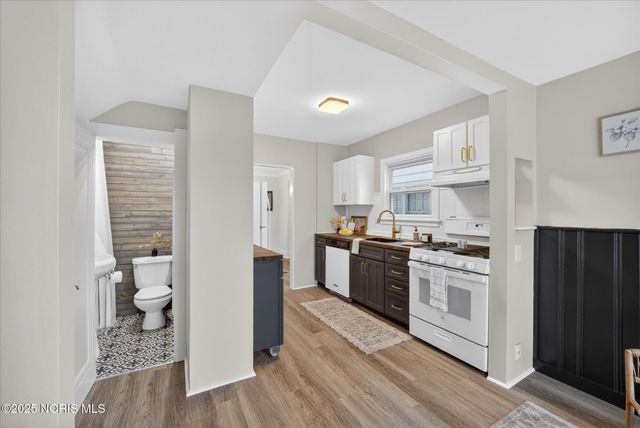 944 Toronto Avenue, Toledo, OH 43609