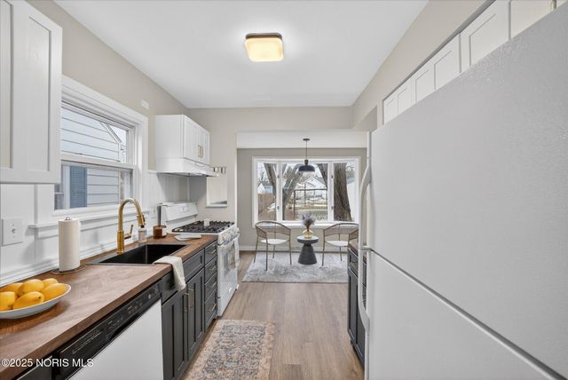 944 Toronto Avenue, Toledo, OH 43609