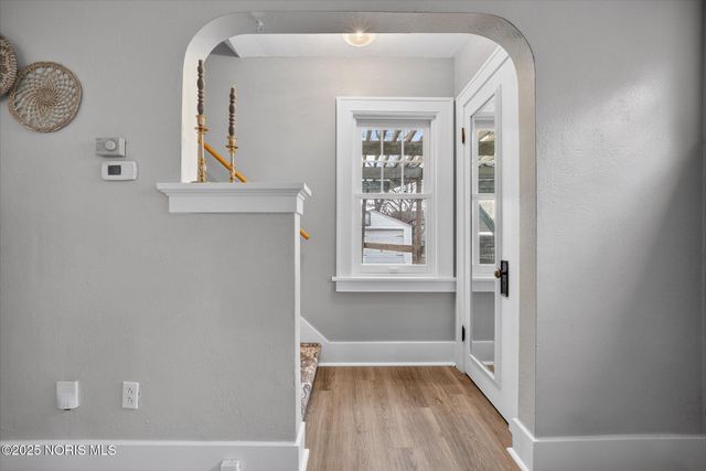 944 Toronto Avenue, Toledo, OH 43609