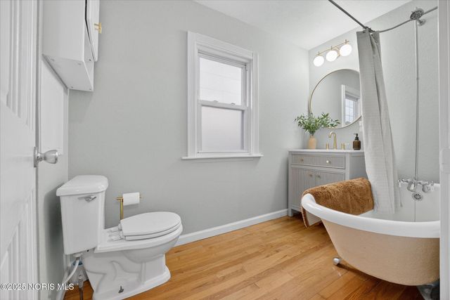 944 Toronto Avenue, Toledo, OH 43609