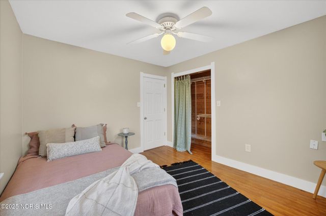 944 Toronto Avenue, Toledo, OH 43609