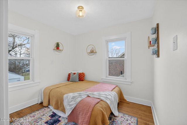 944 Toronto Avenue, Toledo, OH 43609