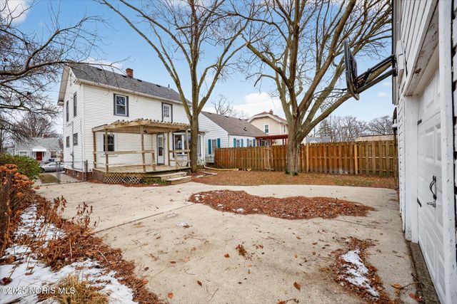 944 Toronto Avenue, Toledo, OH 43609