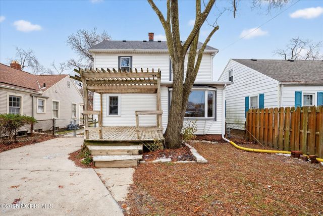 944 Toronto Avenue, Toledo, OH 43609