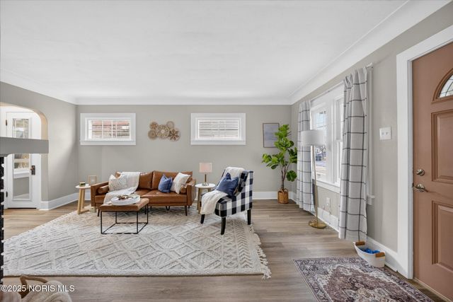 944 Toronto Avenue, Toledo, OH 43609