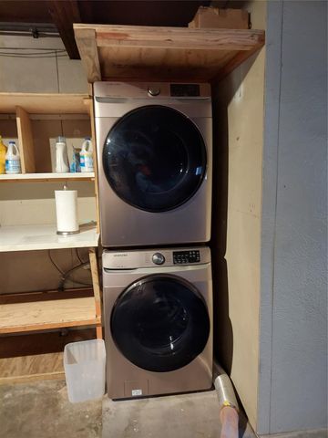 2821 Eastgrove Lane, Houston, TX 77027