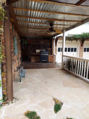 2821 Eastgrove Lane, Houston, TX 77027