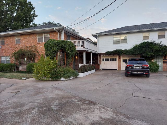 2821 Eastgrove Lane, Houston, TX 77027