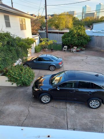 2821 Eastgrove Lane, Houston, TX 77027