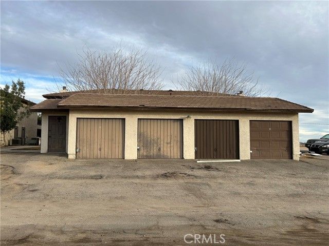 16585 Green Tree Boulevard, Victorville, CA 92395