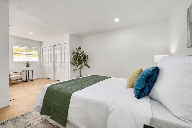 880 BAY VISTA BOULEVARD S, St Petersburg, FL 33705