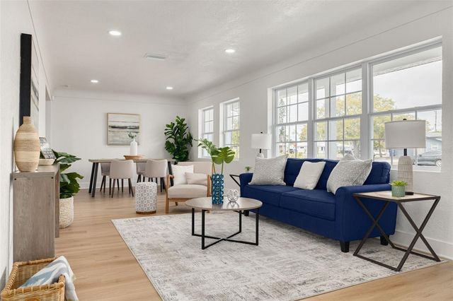 880 BAY VISTA BOULEVARD S, St Petersburg, FL 33705