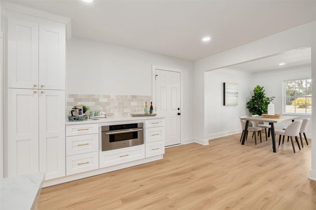 880 BAY VISTA BOULEVARD S, St Petersburg, FL 33705