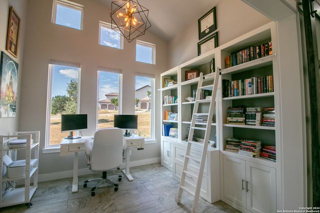 1273 County Road 2801 E, Mico, TX 78056