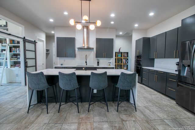 1273 County Road 2801 E, Mico, TX 78056