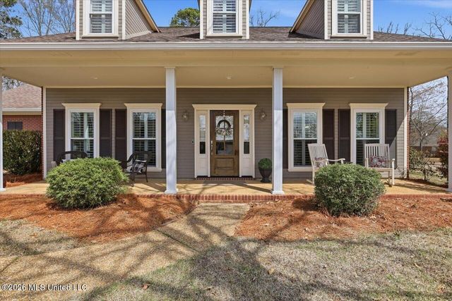 300 Cypress Creek Road, Brandon, MS 39047