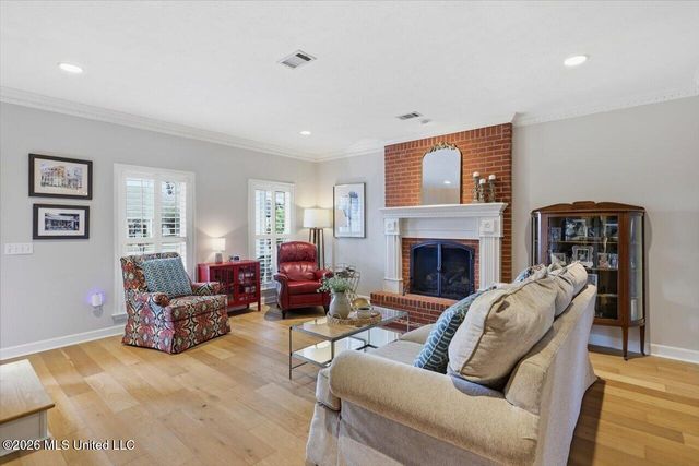 300 Cypress Creek Road, Brandon, MS 39047