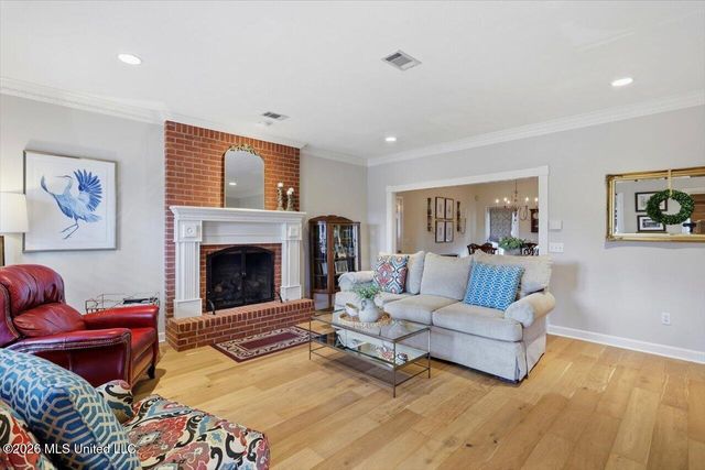 300 Cypress Creek Road, Brandon, MS 39047