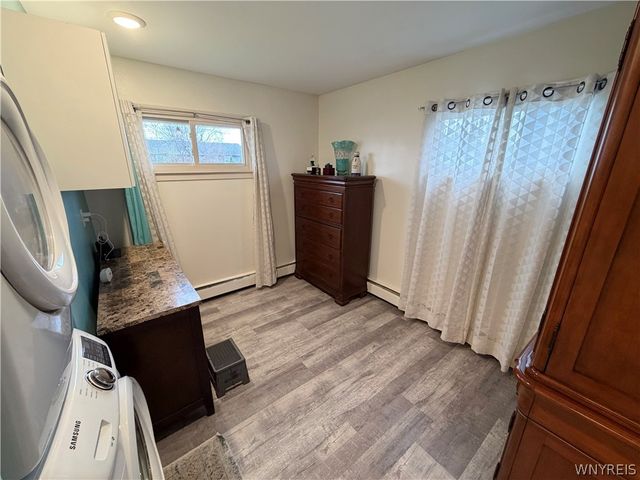 1662 Broadway, Grand Island, NY 14072