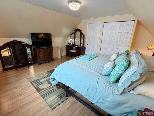 1662 Broadway, Grand Island, NY 14072