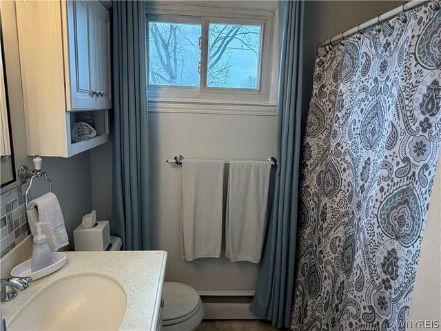 1662 Broadway, Grand Island, NY 14072