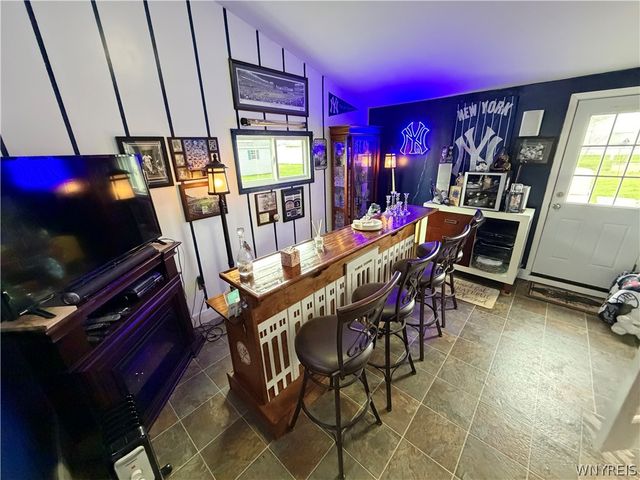 1662 Broadway, Grand Island, NY 14072