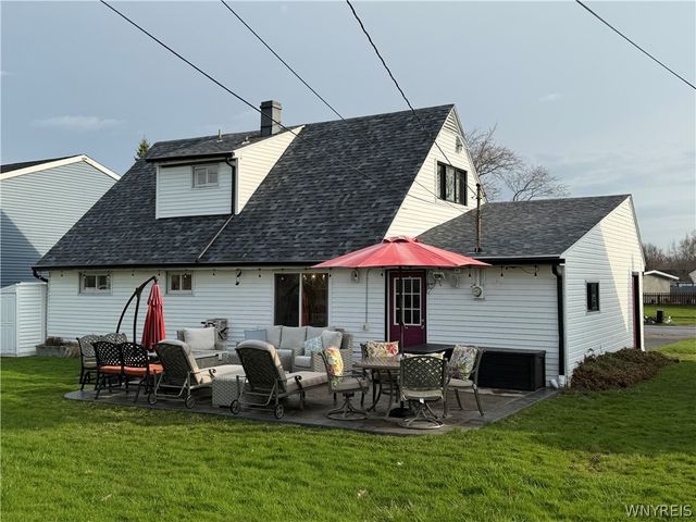 1662 Broadway, Grand Island, NY 14072