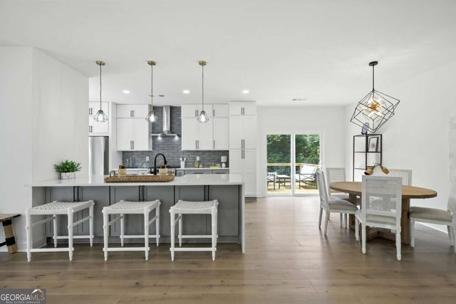 2048 Sugar Pike Road, Woodstock, GA 30188