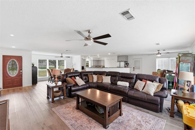 15526 Jersey Drive, Jersey Village, TX 77040