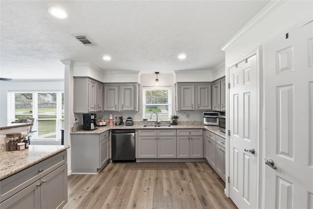 15526 Jersey Drive, Jersey Village, TX 77040