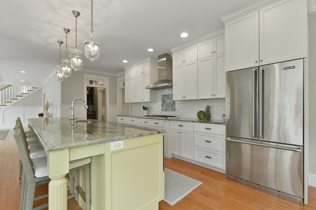 159 Walpole Street, Dover, MA 02030