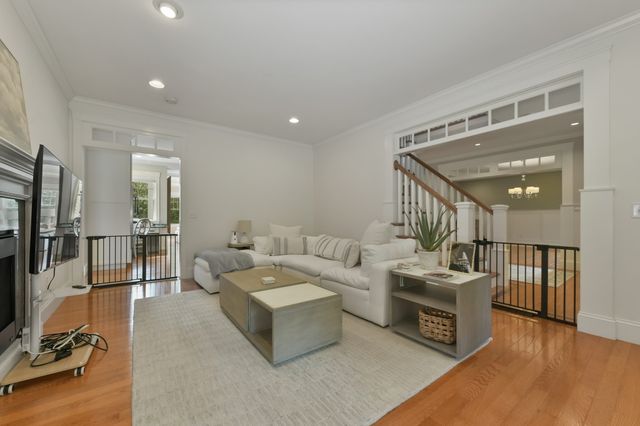 159 Walpole Street, Dover, MA 02030