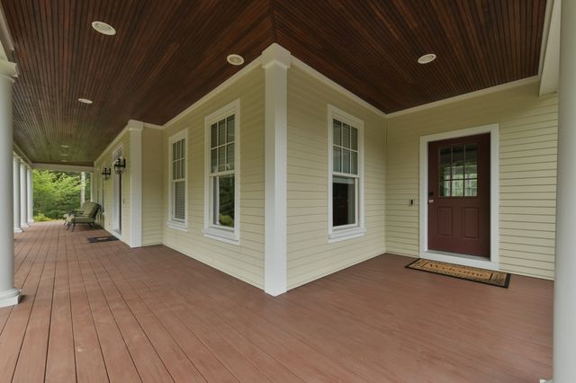 159 Walpole Street, Dover, MA 02030
