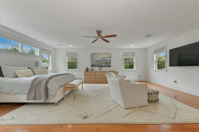 159 Walpole Street, Dover, MA 02030