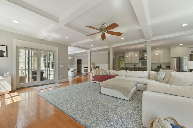 159 Walpole Street, Dover, MA 02030