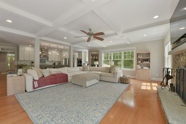 159 Walpole Street, Dover, MA 02030