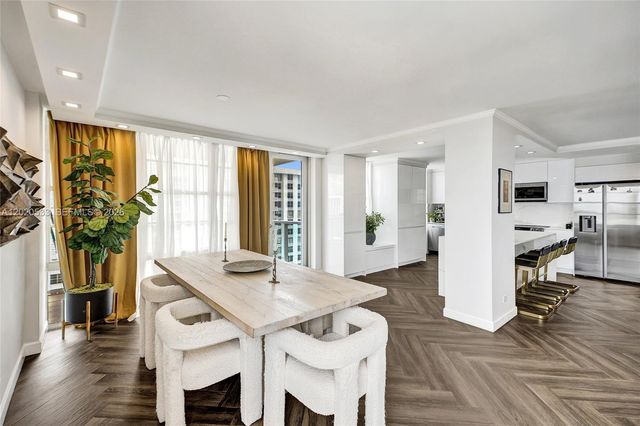 230 174th St 2112, Sunny Isles Beach, FL 33160
