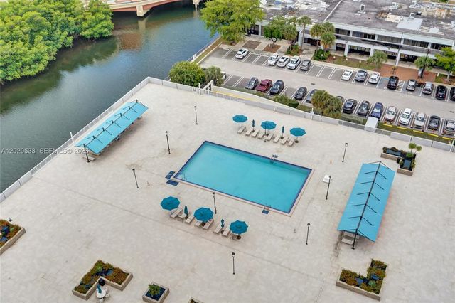 230 174th St 2112, Sunny Isles Beach, FL 33160