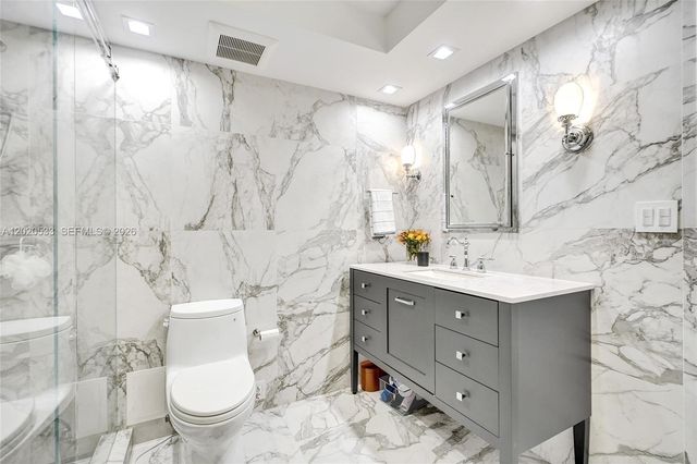 230 174th St 2112, Sunny Isles Beach, FL 33160