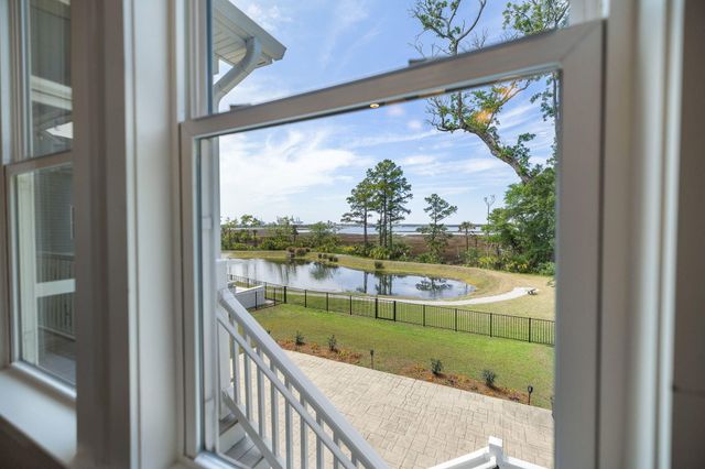 523 Spring Hollow Drive, Charleston, SC 29492