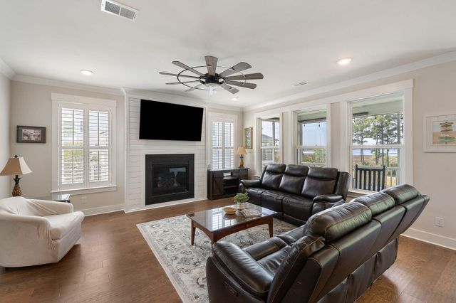 523 Spring Hollow Drive, Charleston, SC 29492