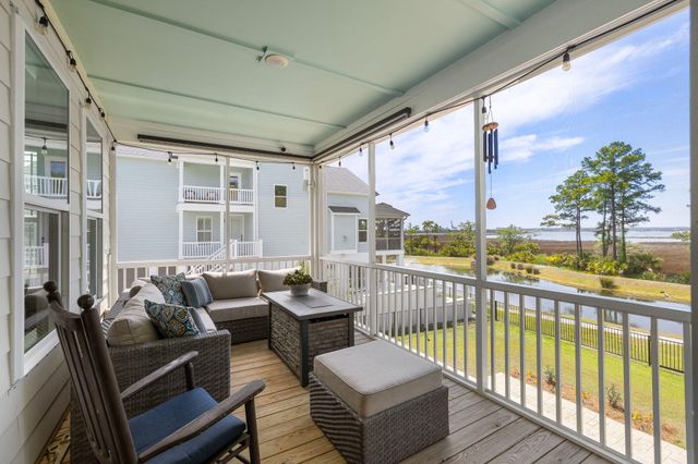 523 Spring Hollow Drive, Charleston, SC 29492