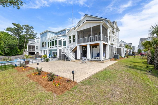 523 Spring Hollow Drive, Charleston, SC 29492