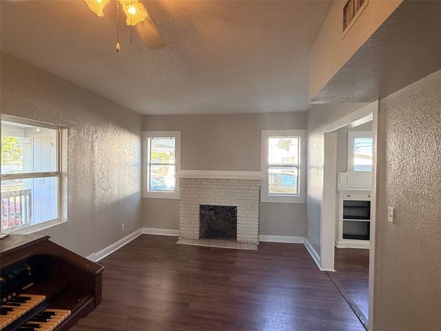 1924 22ND STREET S, St Petersburg, FL 33712